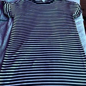 Old navy black and white striped dress size small
